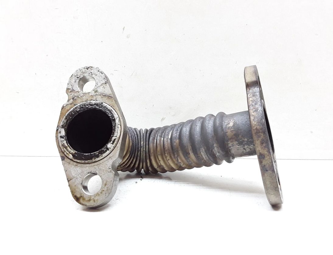 VOLVO V70 3 generation (2007-2020) Трубка рециркуляции отработавших газов 31293237 23601824