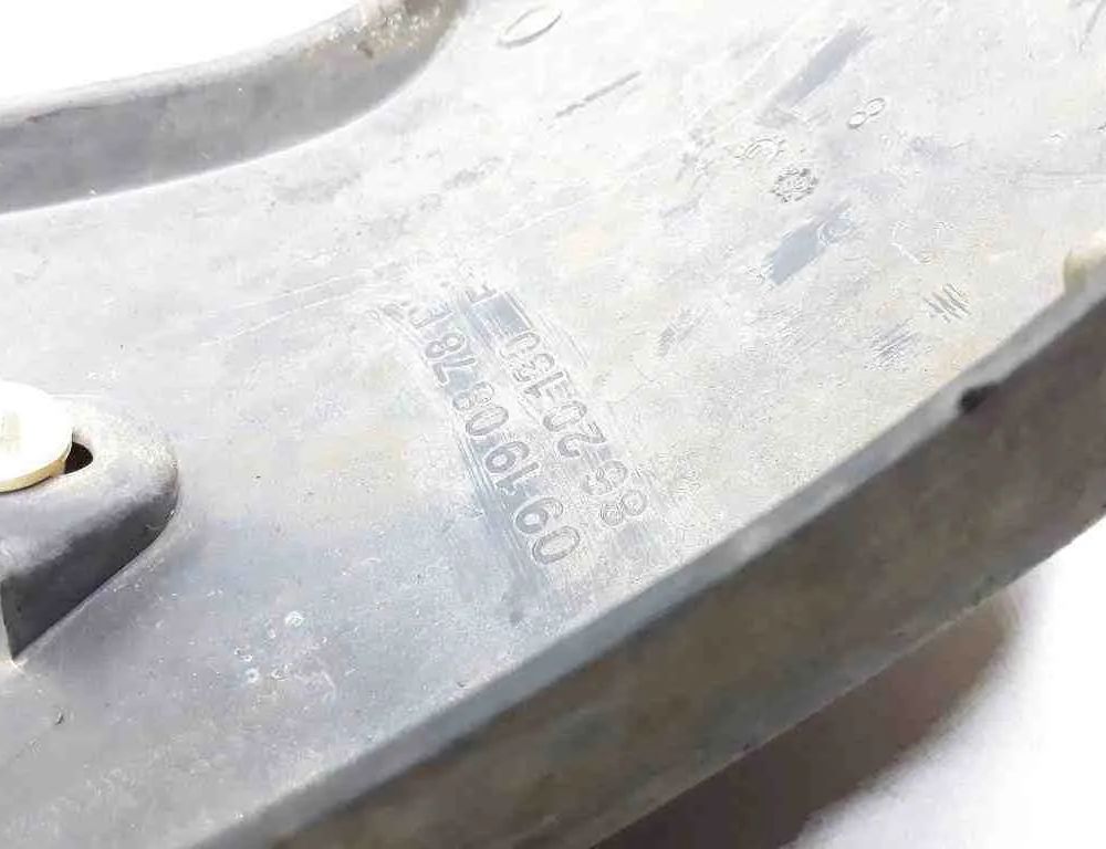 VOLVO XC70 2 generation (2000-2007) Накладка переднего правого крыла 09190878,8620130 32646841