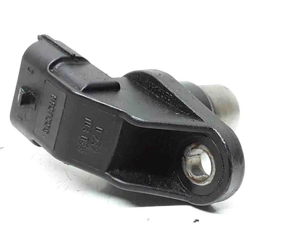 VOLVO XC90 1 generation (2002-2014) Датчик положения коленчатого вала 0232103033,8631533 32647192