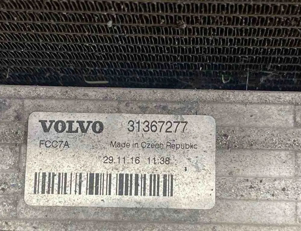 VOLVO V60 1 generation (2010-2020) Cooling Parts 31367277,31338765 32661831