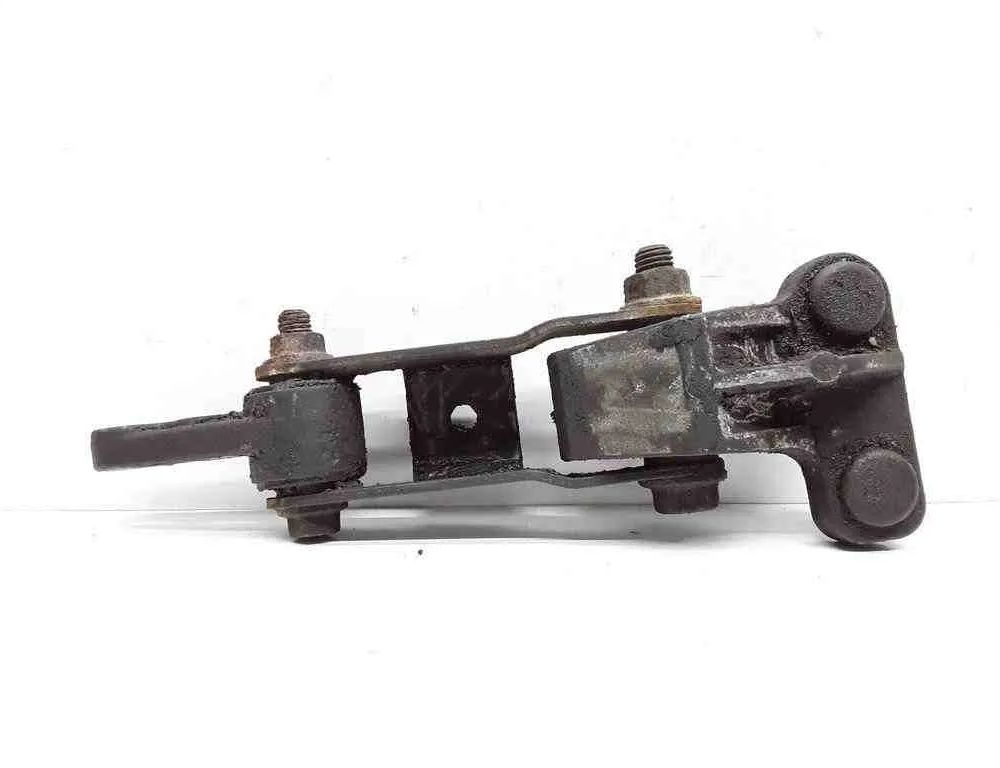 VOLVO XC90 1 generation (2002-2014) Передняя подушка двигателя 32671342