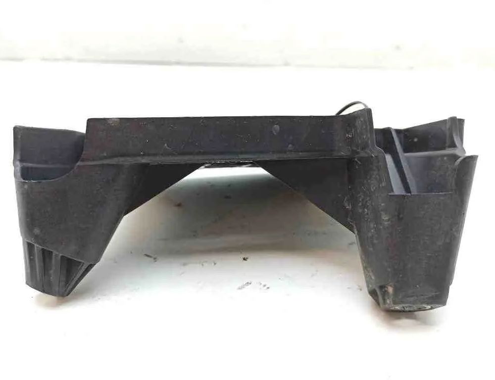 FORD Mondeo 5 generation (2014-2022) Batériová podložka DG9310663B 32703018