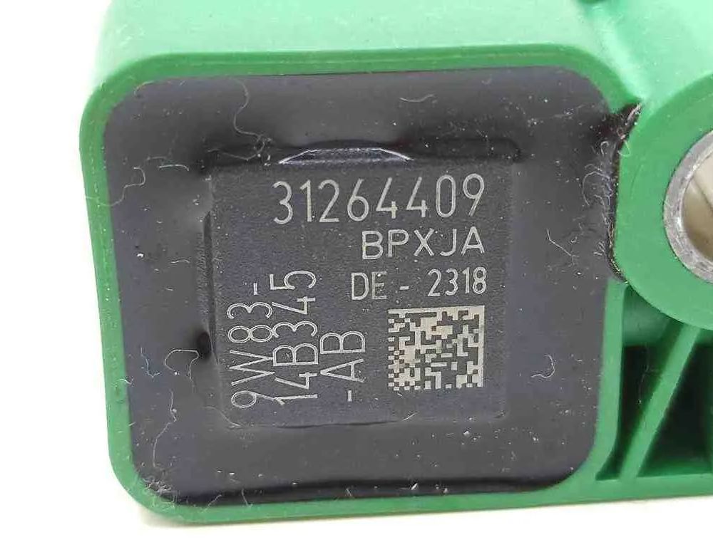 VOLVO XC60 1 generation (2008-2017) Датчик удара передний правый 31264409 32703321