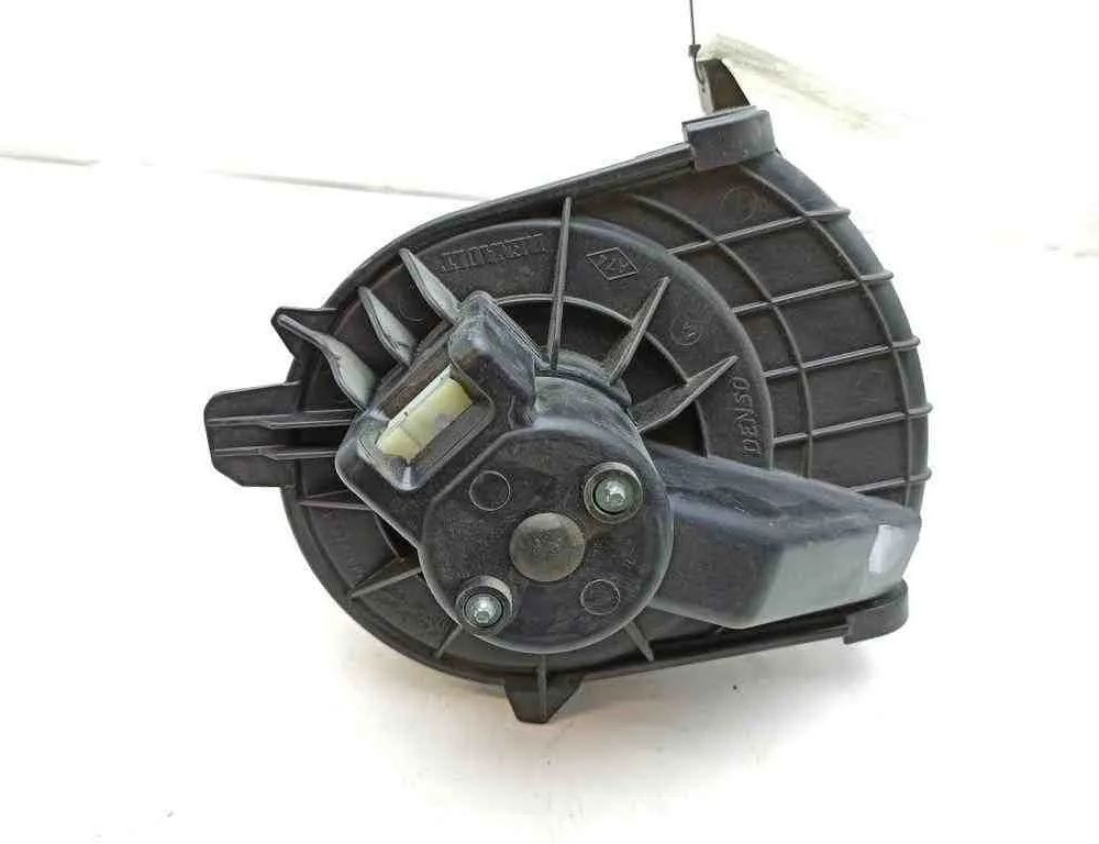 RENAULT Master 3 generation (2010-2023) Interior Heater 173830100 32706425