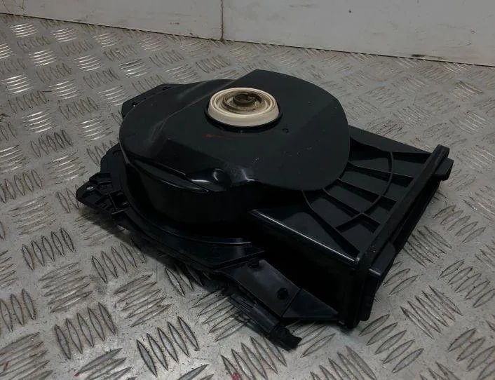 BMW 3 Series F30/F31 (2011-2020) Сабвуфер 9210148,18820010,430407861881 22992657