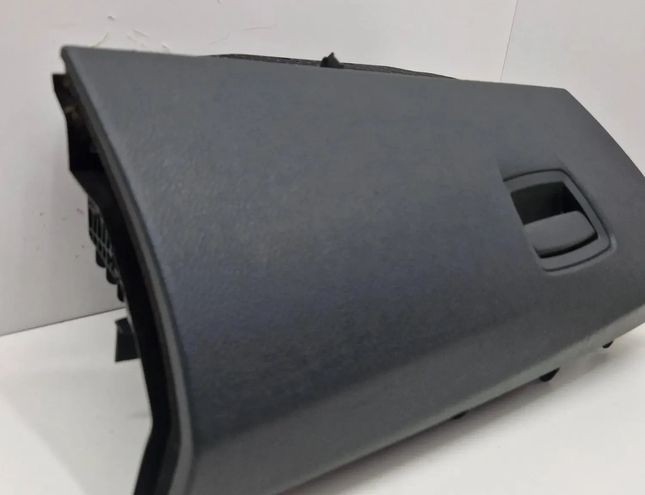 BMW 5 Series F10/F11 (2009-2017) Rukavice Box 9173907 28073235