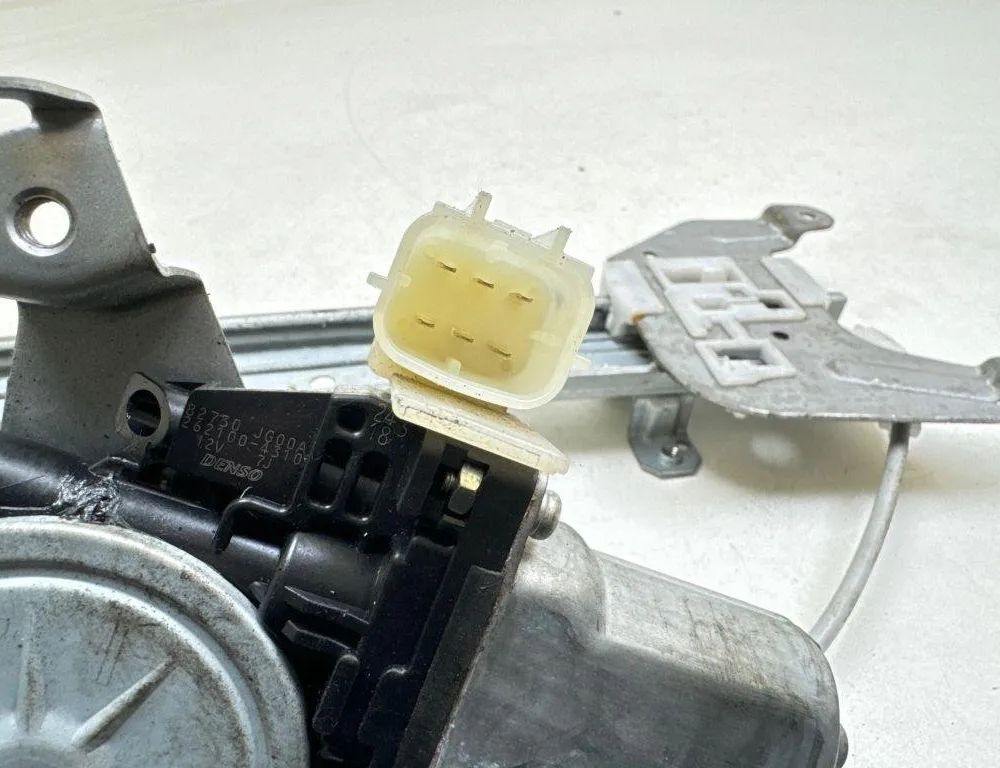 NISSAN X-Trail T31 (2007-2014) Rear Right Door Window Regulator 82730JG00A 31346996