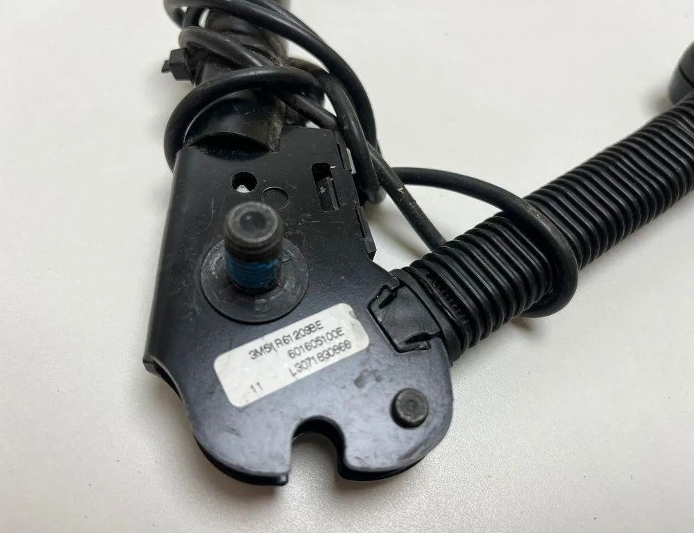 FORD C-Max 1 generation (2003-2010) Front Left Seat Buckle 3M51R61209BE 31376397