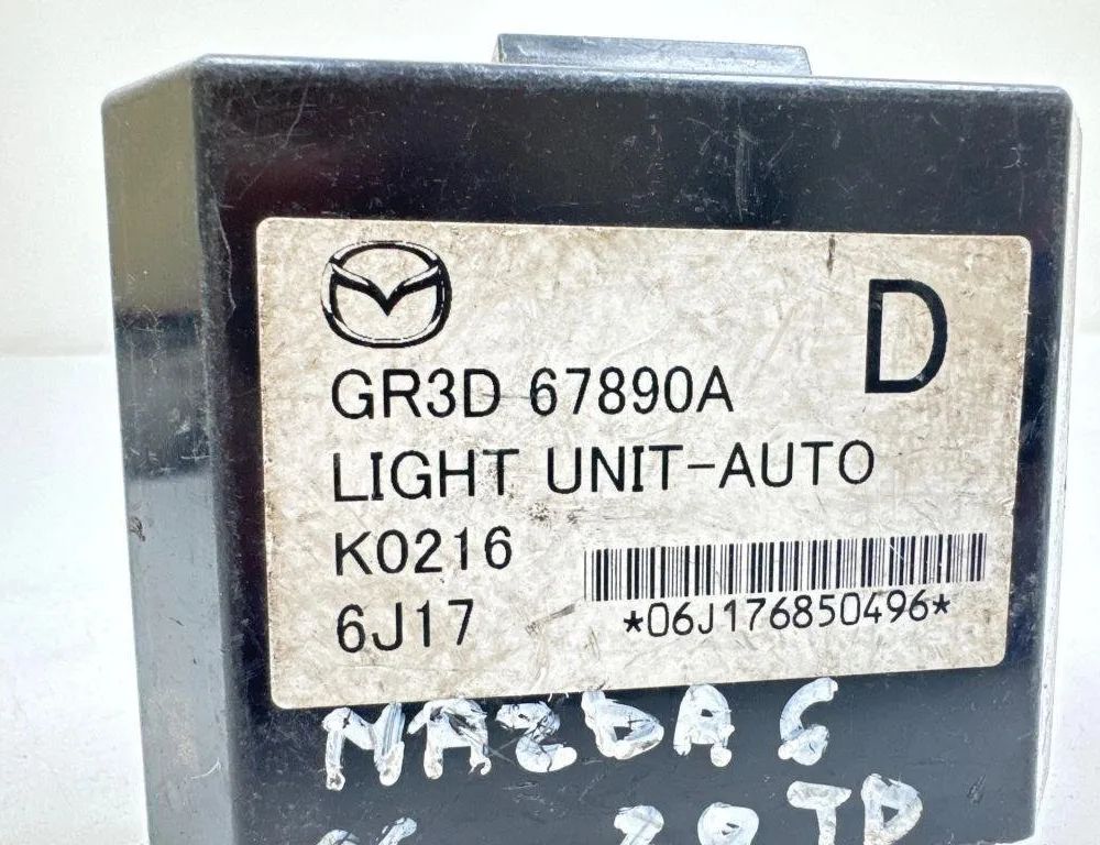 MAZDA 6 GG (2002-2007) Блок света GR3D67890A 31377178