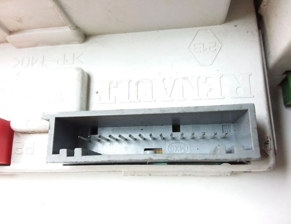 RENAULT Laguna 2 generation (2001-2007) Navigačný displej 8200002604A 31387800