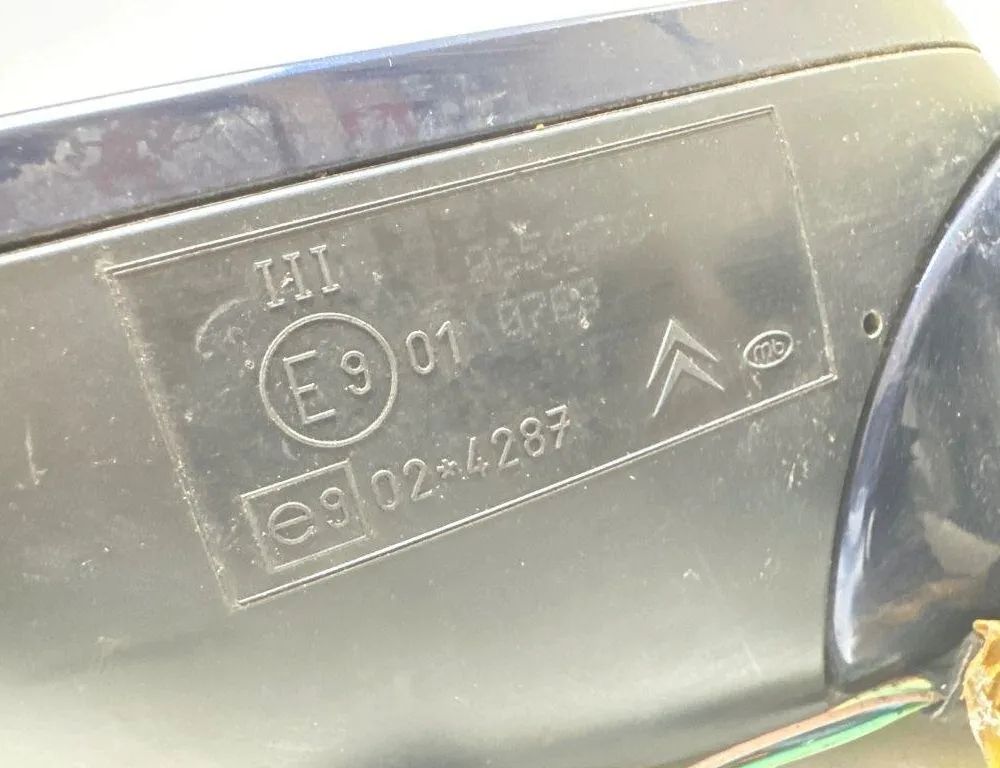 CITROËN C4 1 generation (2004-2011) Left Side Wing Mirror E9024287 31394975