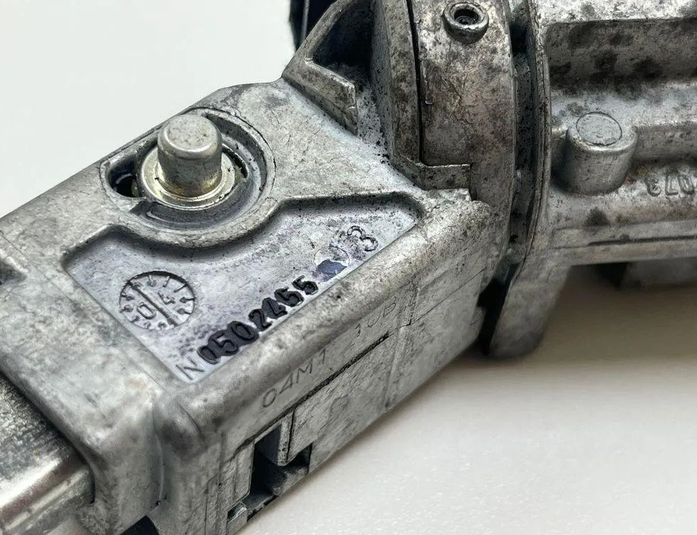 PEUGEOT 307 1 generation (2001-2008) Zámok zapalovania N0502455 31398669