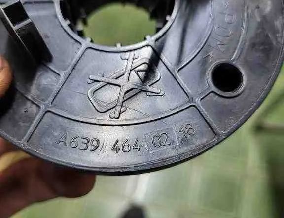 MERCEDES-BENZ Vito W639 (2003-2015) Steering Wheel Slip Ring Squib A6394640218 32677694