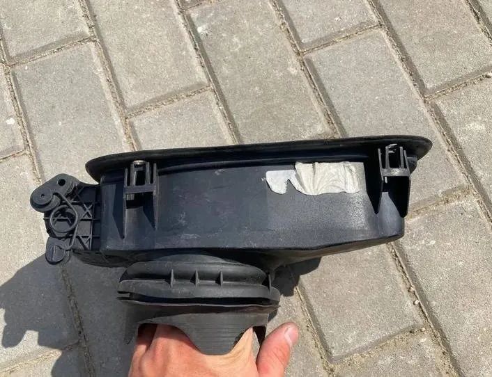 BMW 5 Series F10/F11 (2009-2017) Крышка бензобака 7204365 27221057