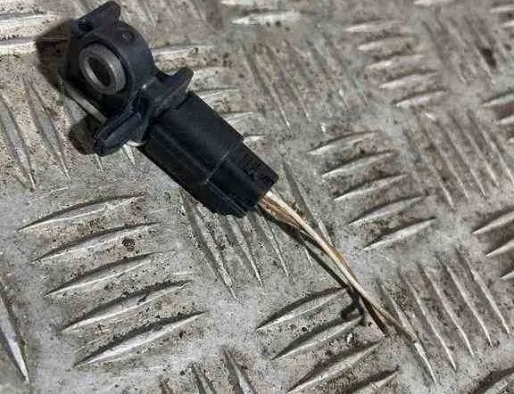 FORD Focus 3 generation (2011-2020) Боковой датчик удара правый 8M5T14B342AC,C83HA 32452743