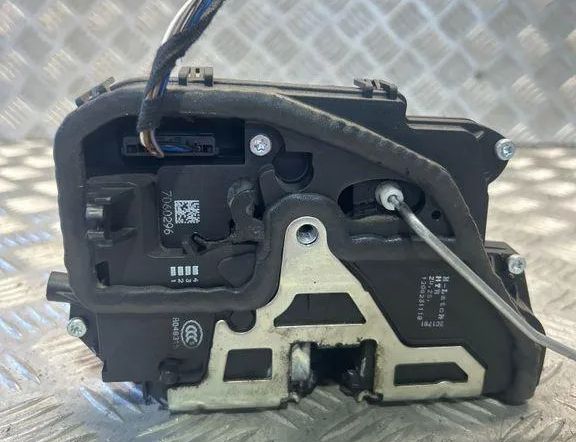 BMW X1 E84 (2009-2015) Замок задней правой двери 7060296 32993859