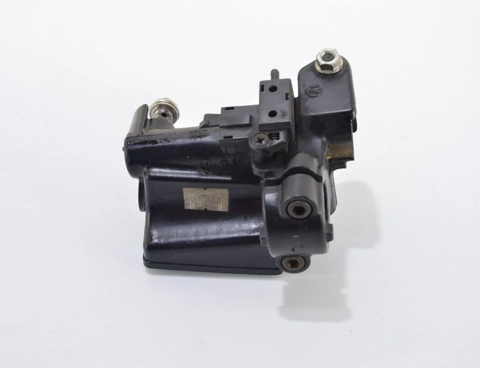 KAWASAKI ZZ-R (2012-present) F82 (2014-2020) Predná páka spojky Unavailable 10880891