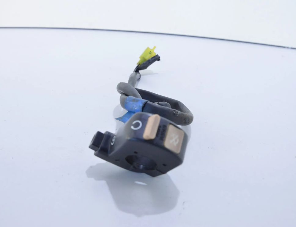 HONDA VTR F56 (2013-2020) Right side switch gear RH 12290568