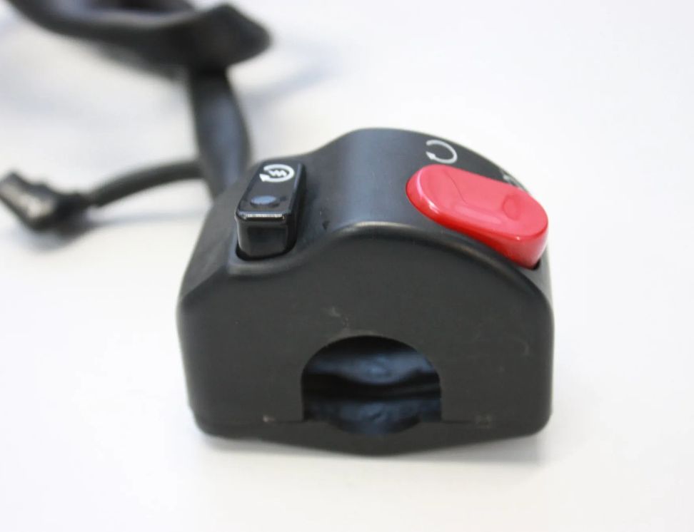 TRIUMPH Street 2 generation (2003-2009) Right side switch gear RH 2222367