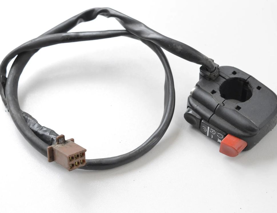 YAMAHA YZF-R 2 generation (2016-2024) Right side switch gear RH 2323484