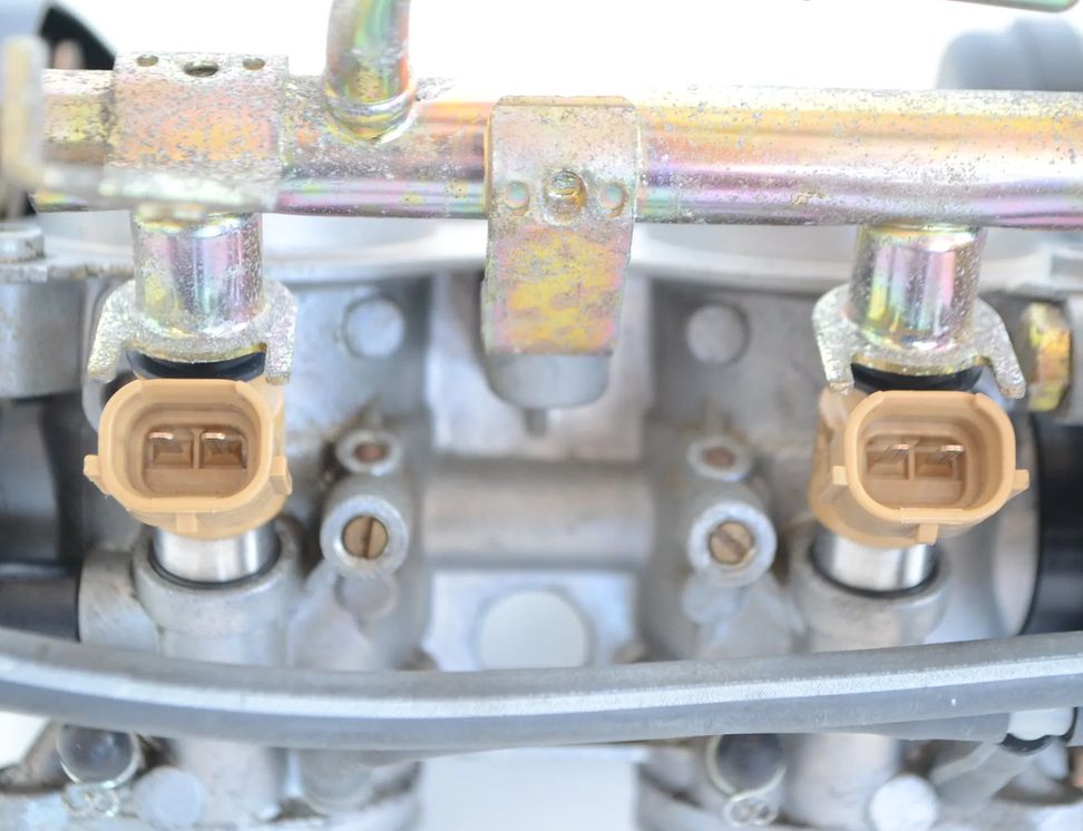 YAMAHA YZF-R 4 generation (2006-2020) Throttle body Unavailable 2994848