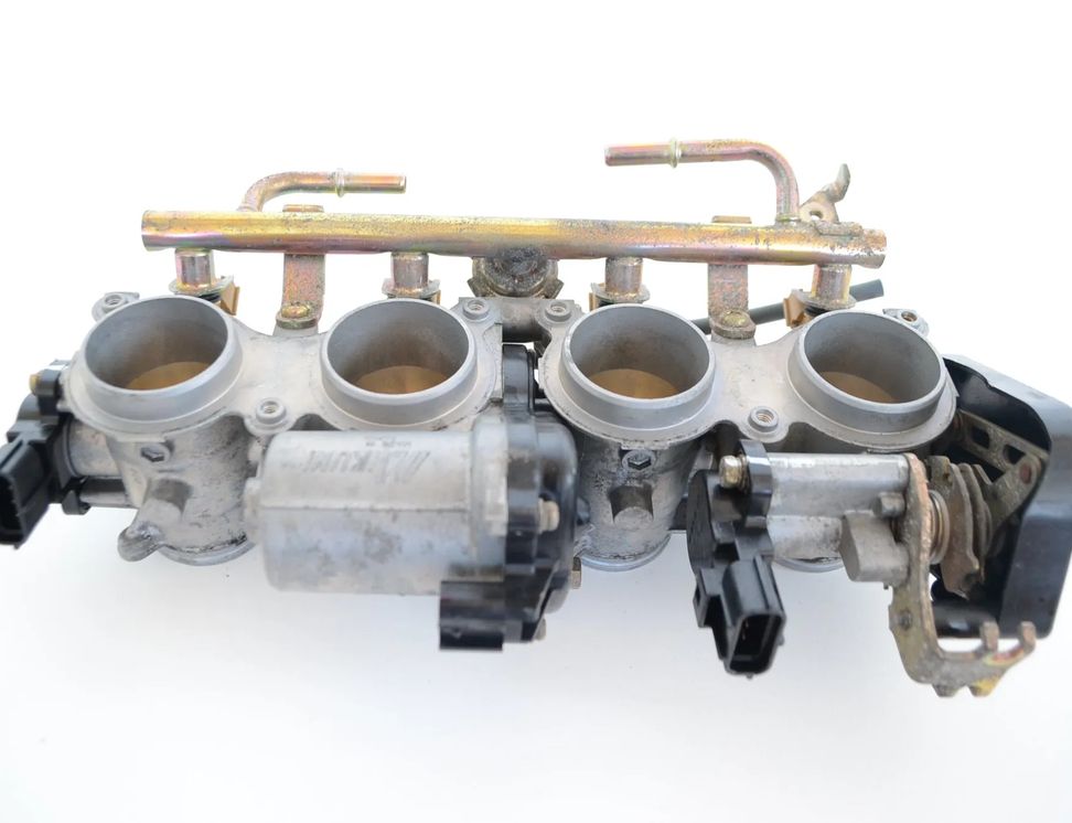 YAMAHA YZF-R 4 generation (2006-2020) Throttle body Unavailable 2994848