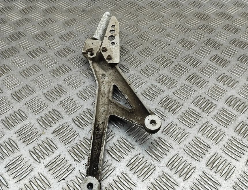 DUCATI MULTISTRADA Zadný ľavý držiak na nohu 82410801A 32696036