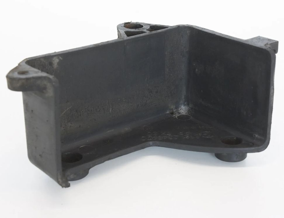 BMW F Zadný vnútorný kryt 61212346400 4187421