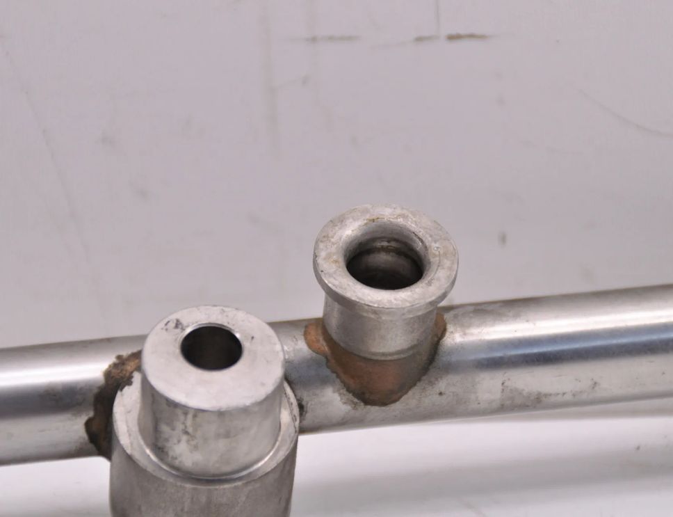 AUDI Q7 4L (2005-2015) Топливная магистраль левая 03C906051D 25385413