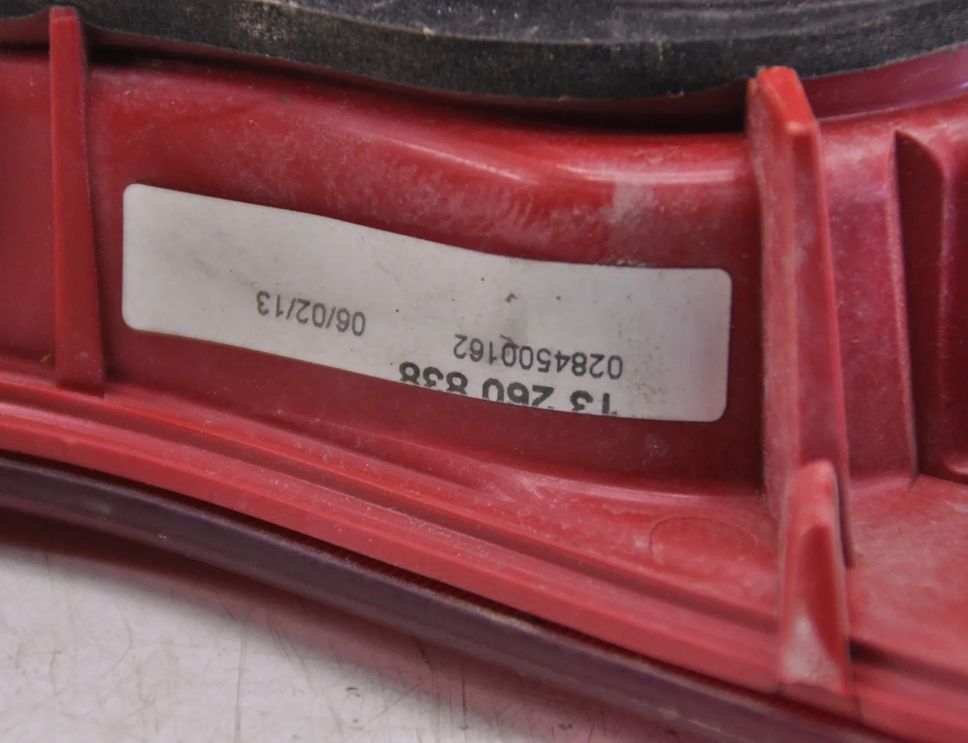 OPEL Meriva 2 generation (2010-2020) Left Side Tailgate Taillight 13260838 29050794