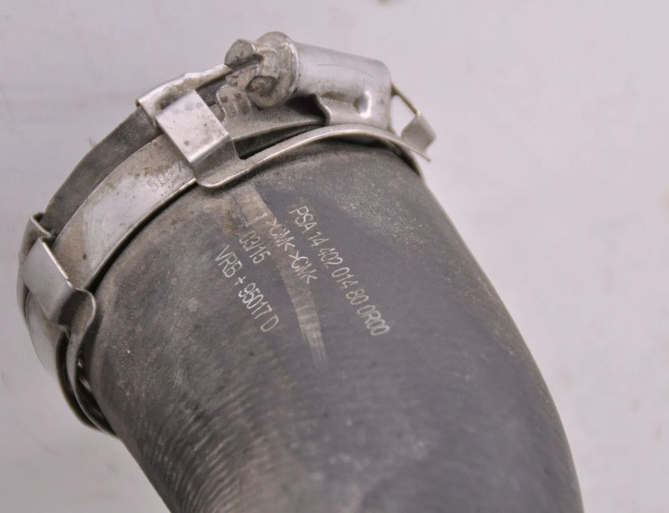 TOYOTA ProAce 2 generation (2016-2023) шланг радиатора интеркулера 1440201480 30336057