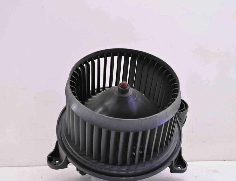 FORD Fiesta 7 generation (2017-2024) Ventilátor kúrenia H1BH19846AA 32409196