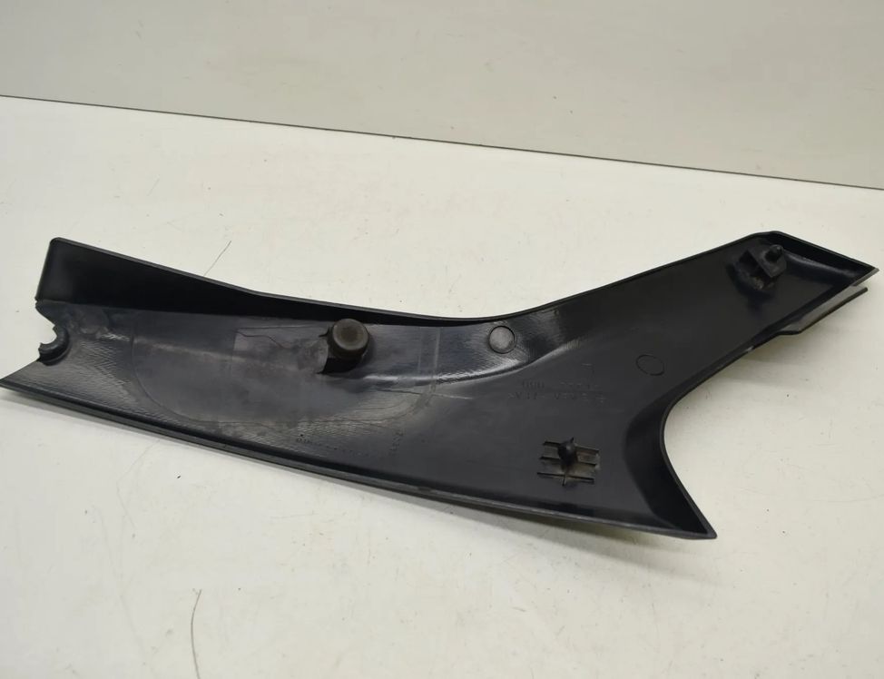 SUZUKI DL GD (2 generation) (2012-2017) Ľavý kryt panela obloženia LH 47211-06G 26586783