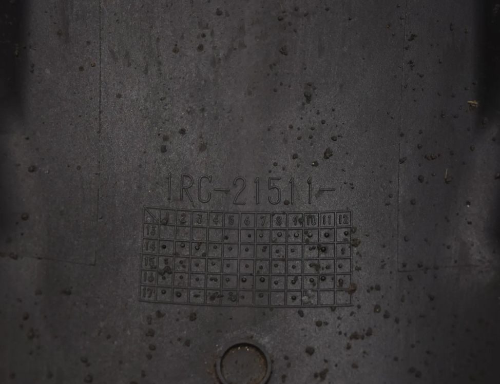 YAMAHA MT Predný blatník krytu kolesa 1RC-21511 32932823