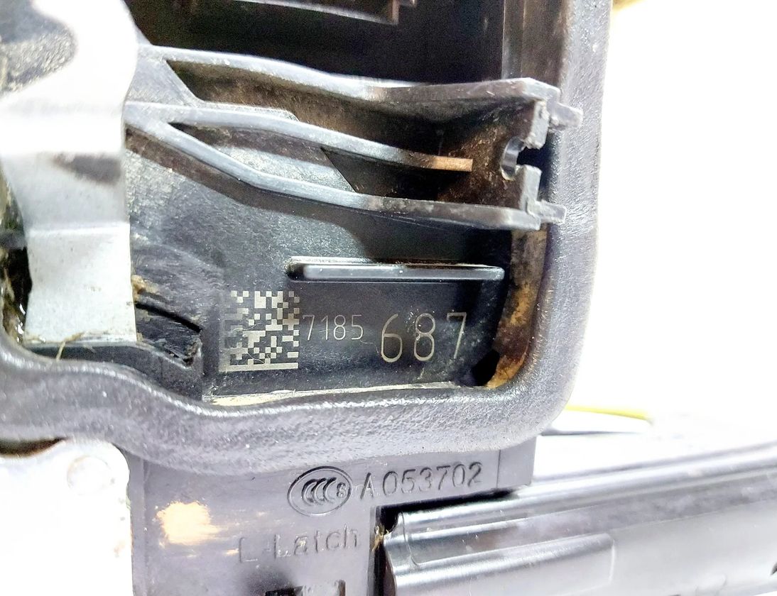 BMW 7 Series F01/F02 (2008-2015) Замок задней левой двери 7185687 30146435