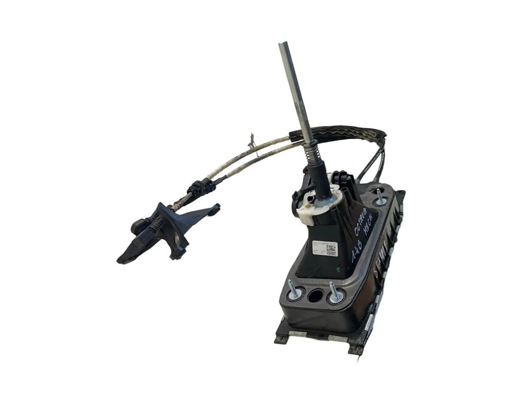 SKODA Octavia 3 generation (2013-2020) Mechanizmus radenia prevodových rýchlostí 5Q0711049AP 30152527