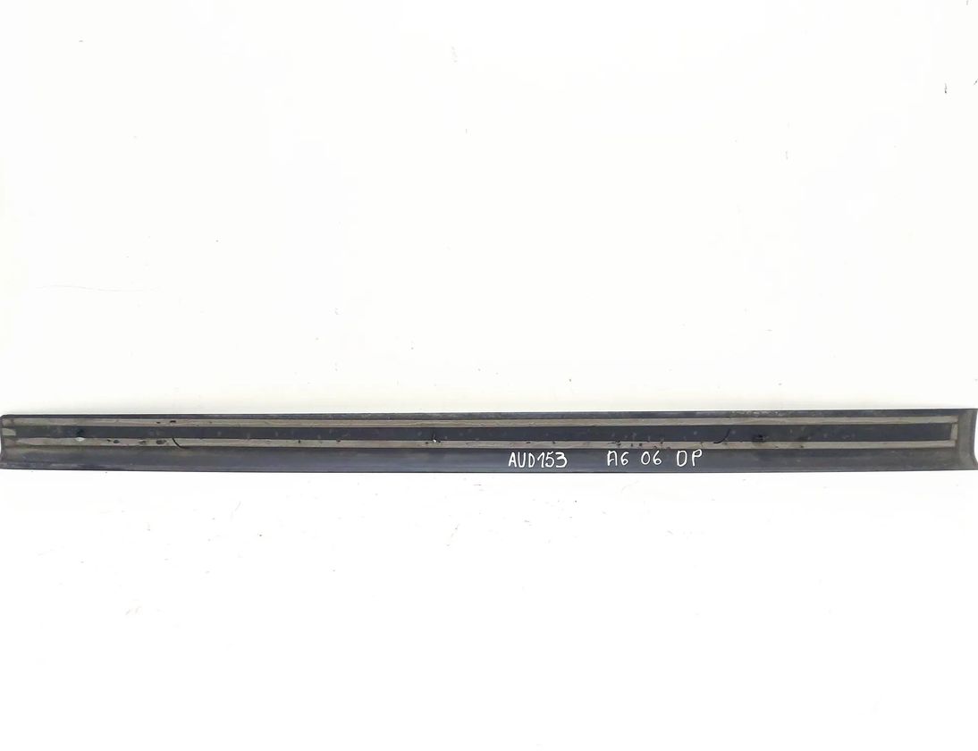 AUDI A6 C6/4F (2004-2011) Front Right Sill Trim 4F0853374E 30154927