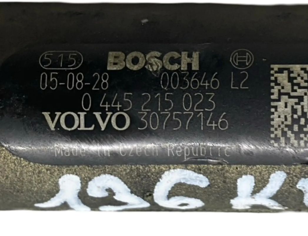 VOLVO XC60 3 generation (2019-2023) Fuel Rail 0445215023 30159431