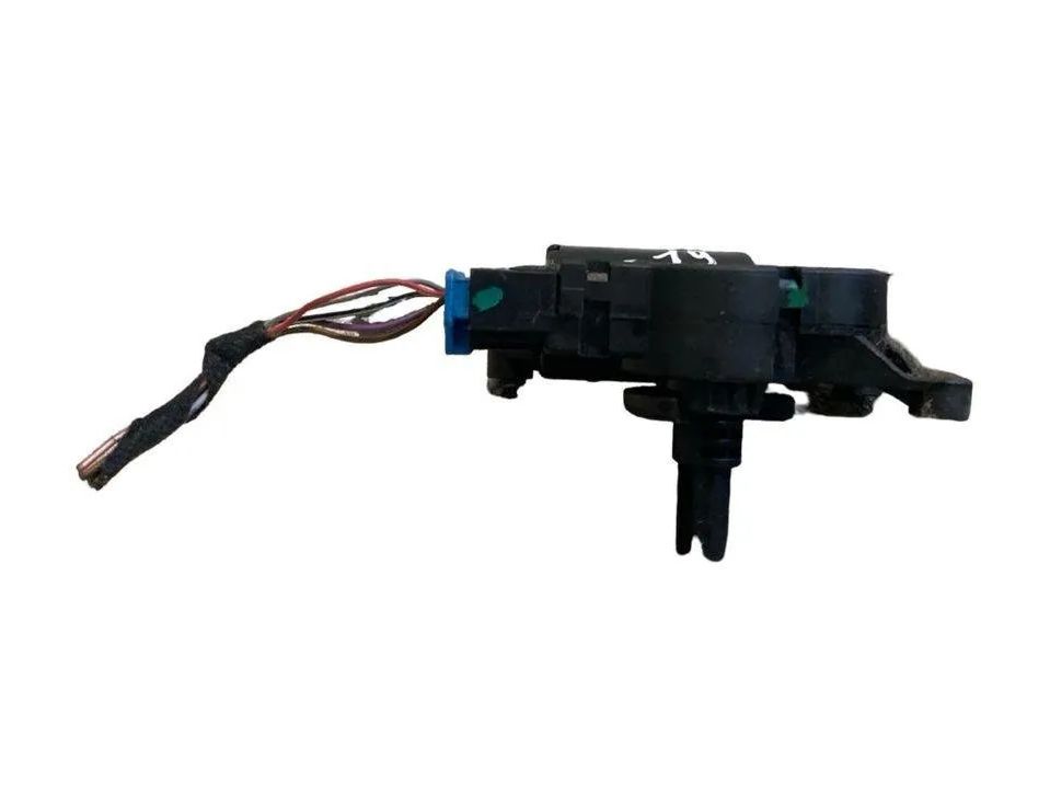 VOLKSWAGEN Tiguan 2 generation (2016-2024) Interior Heater Flap Motor Actuator 5Q0907511K 30623030