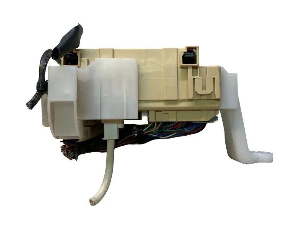 TOYOTA RAV4 4 generation (XA40) (2012-2018) Блок предохранителей 8922142181 30760090