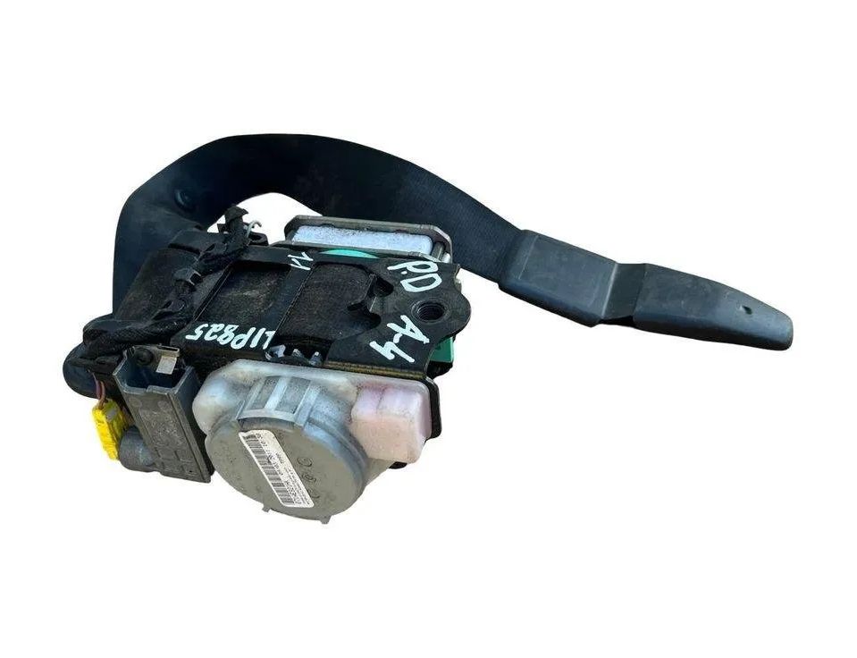 AUDI A4 B8/8K (2011-2016) Pravý predný bezpečnostný pás 8K1857706K 31854674