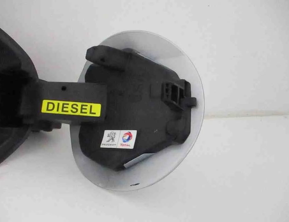 PEUGEOT 308 T9 (2013-2021) Крышка бензобака 9677394980 32466313