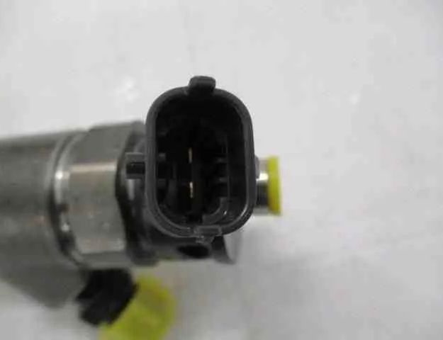 PEUGEOT 2008 2 generation (2019-2023) Súprava palivových vstrekovačov 0445110955,9828959880 32467234