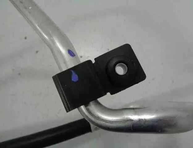 PEUGEOT 208 Peugeot 208 (2012-2015) A/C hadice 9678393980 32476094