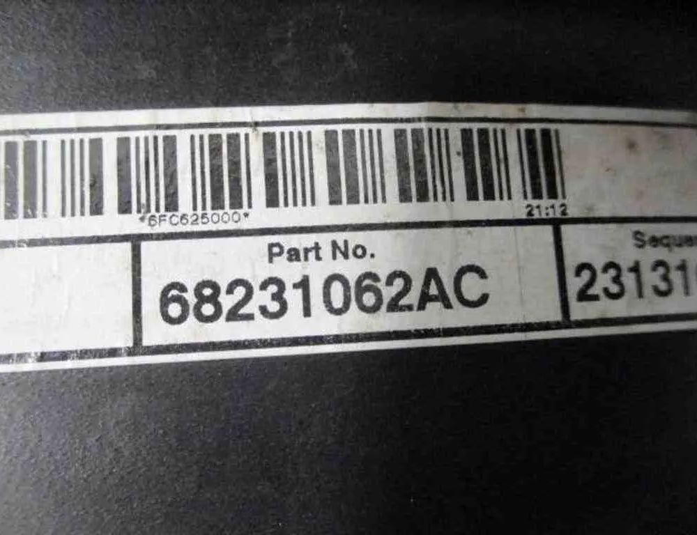 JEEP Grand Cherokee 4 generation (WK) (2004-2024) Стеклоподъемник задней правой двери 68231062AC 32487425