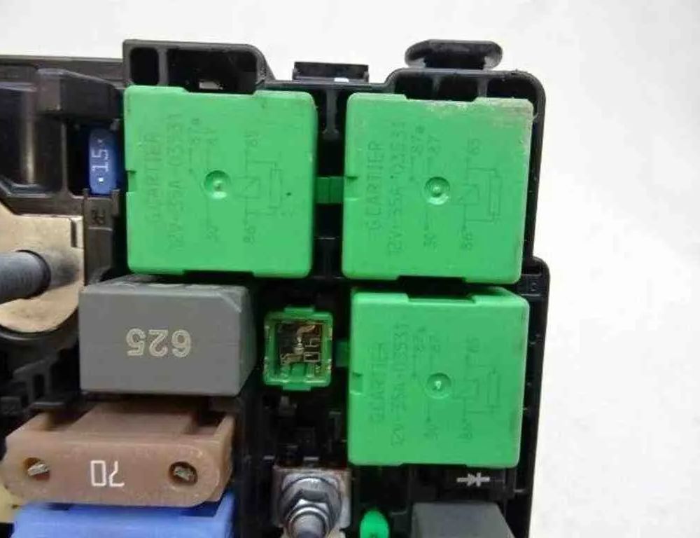 OPEL Combo E (2018-2023) Riadiaca jednotka motora 9804848580 32489123