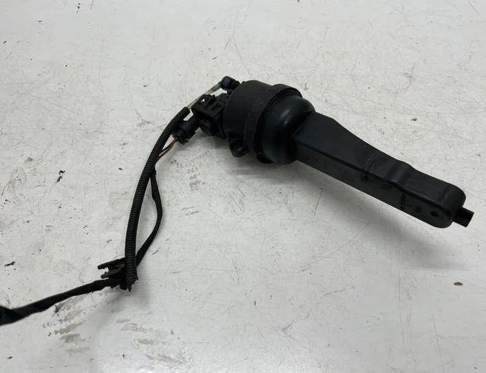 MERCEDES-BENZ E-Class W212/S212/C207/A207 (2009-2016) Other Engine Compartment Parts A2045010106 22157125