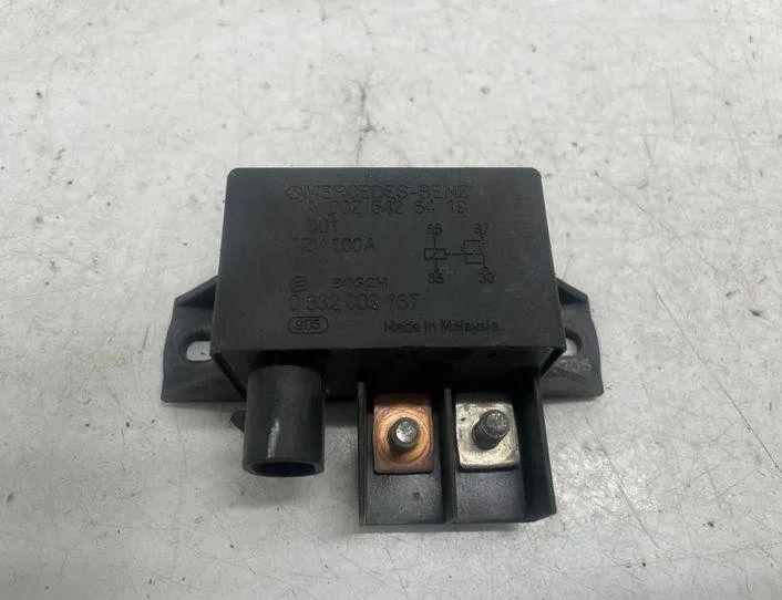 MERCEDES-BENZ E-Class W211/S211 (2002-2009) Relé A0025426419,0332002167 22167618