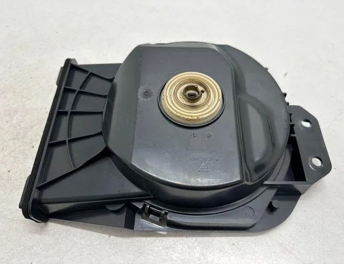 BMW 3 Series F30/F31 (2011-2020) Subwoofer 9210148 22171799
