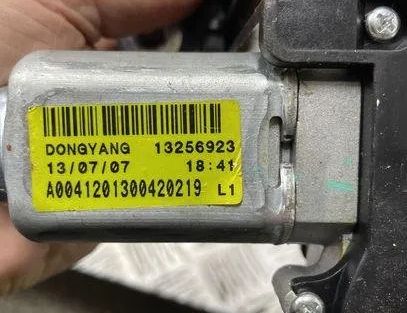 OPEL Zafira C (2012-2016) Motor stierača zadného okna 13256923 22177431
